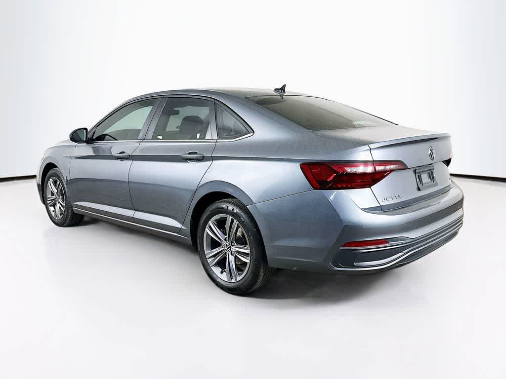 Thumbnail: 2024 Volkswagen Jetta - 4