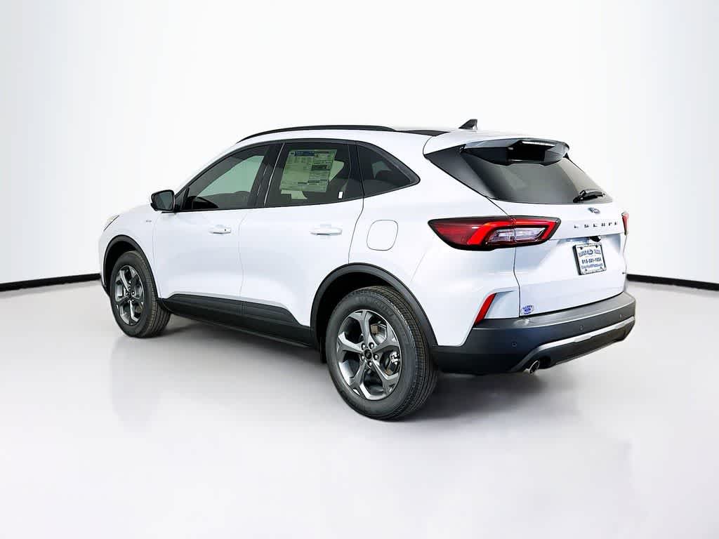 2025 Ford Escape ST-Line Select 4