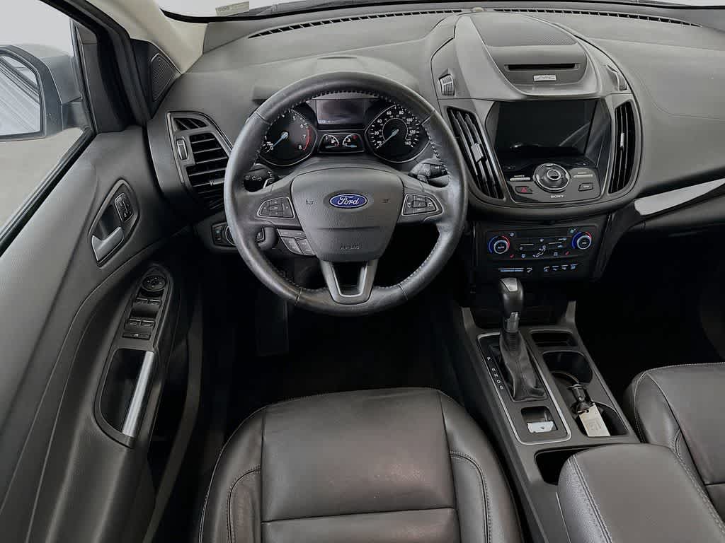 Thumbnail: 2017 Ford Escape - 9