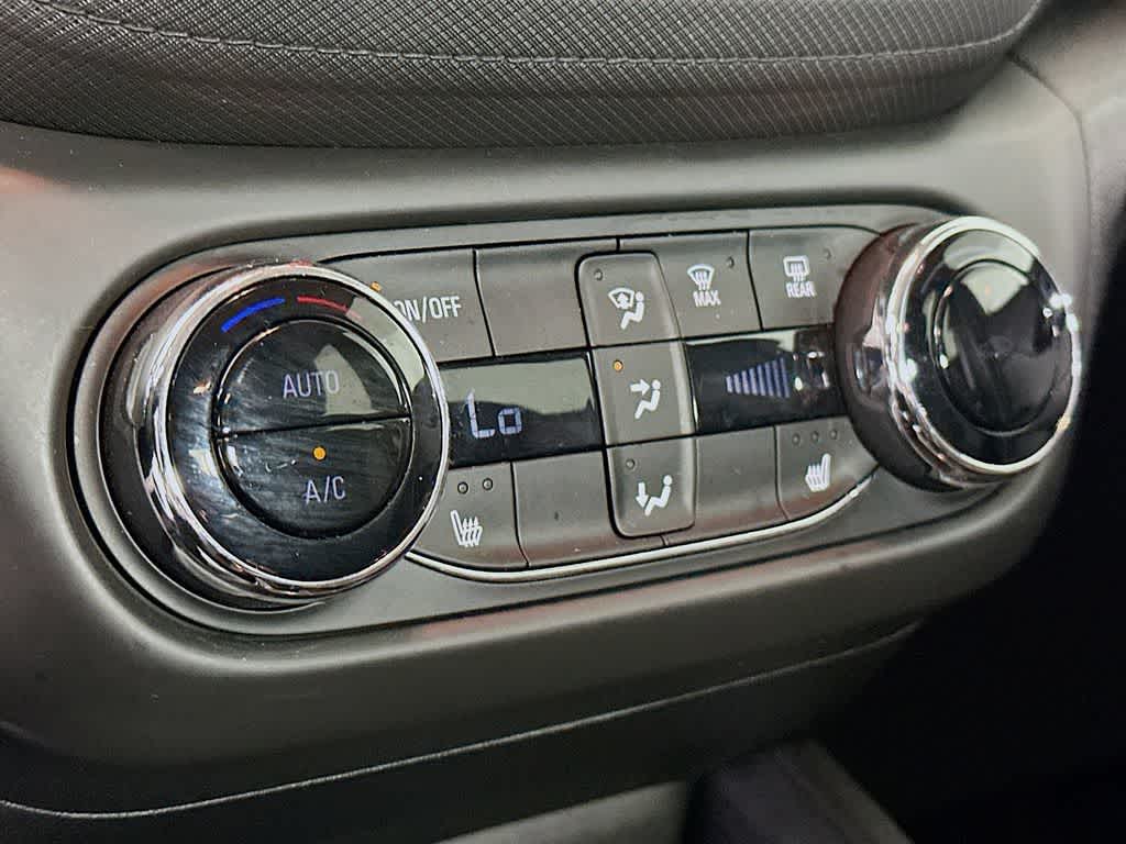 Thumbnail: 2021 Chevrolet TrailBlazer - 17
