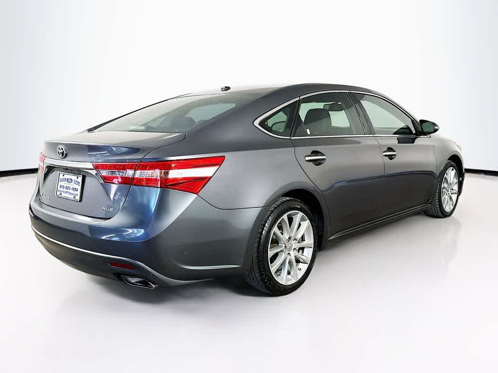 Thumbnail: 2014 Toyota Avalon - 25