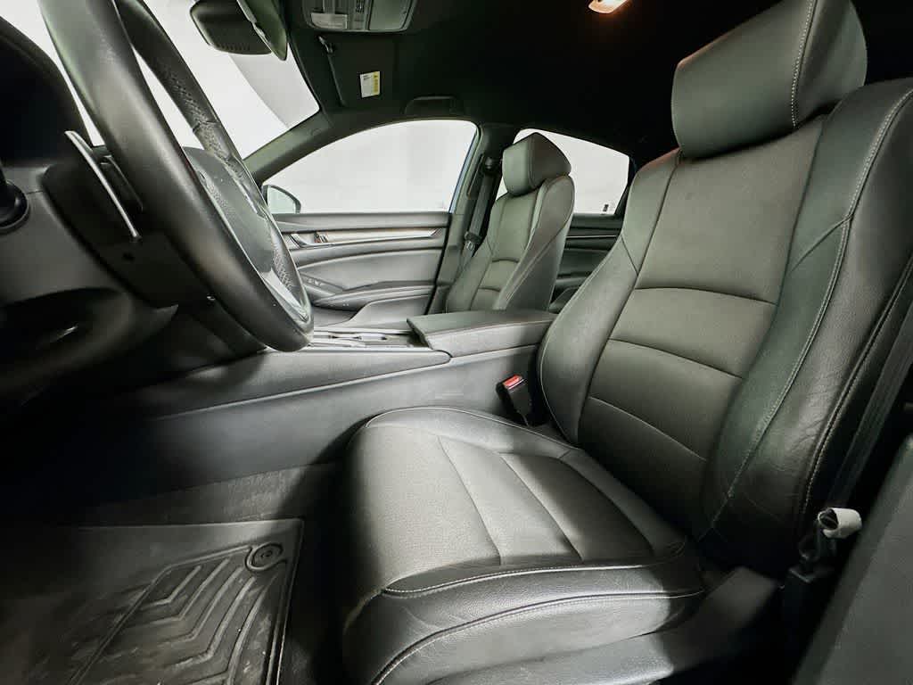 Thumbnail: 2019 Honda Accord - 12