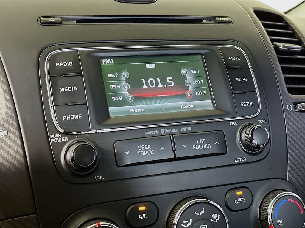 Thumbnail: 2016 Kia Forte - 16