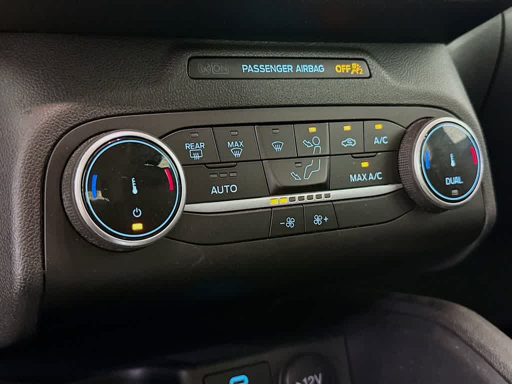 Thumbnail: 2023 Ford Escape - 17