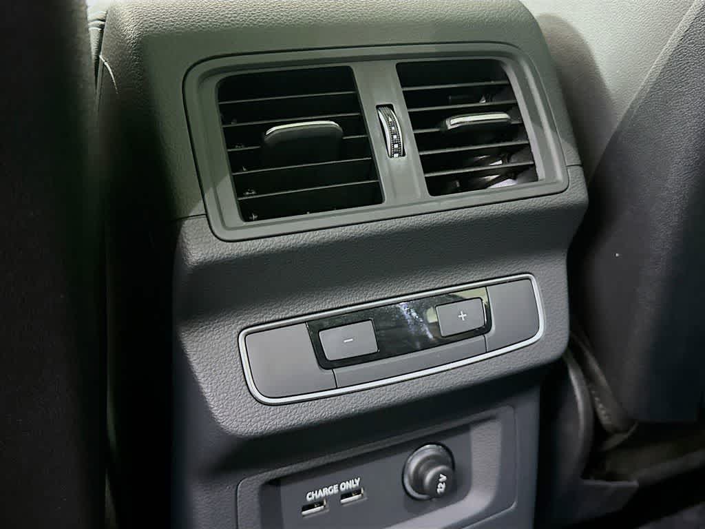 Thumbnail: 2023 Audi Q5 - 13