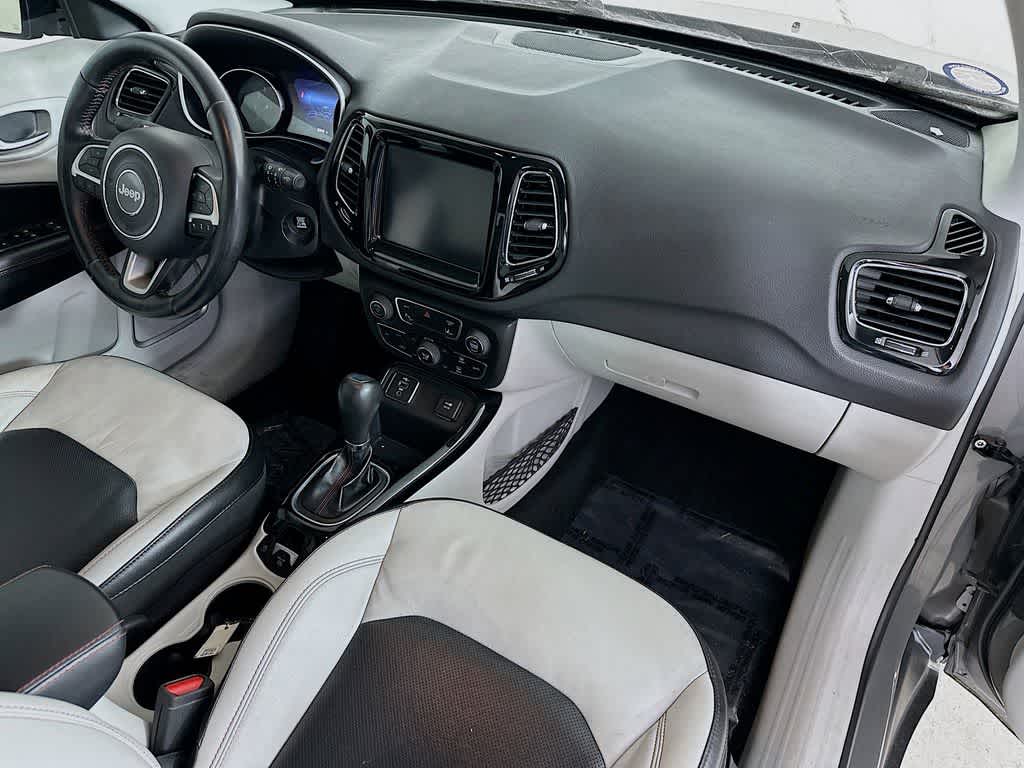 Thumbnail: 2021 Jeep Compass - 32