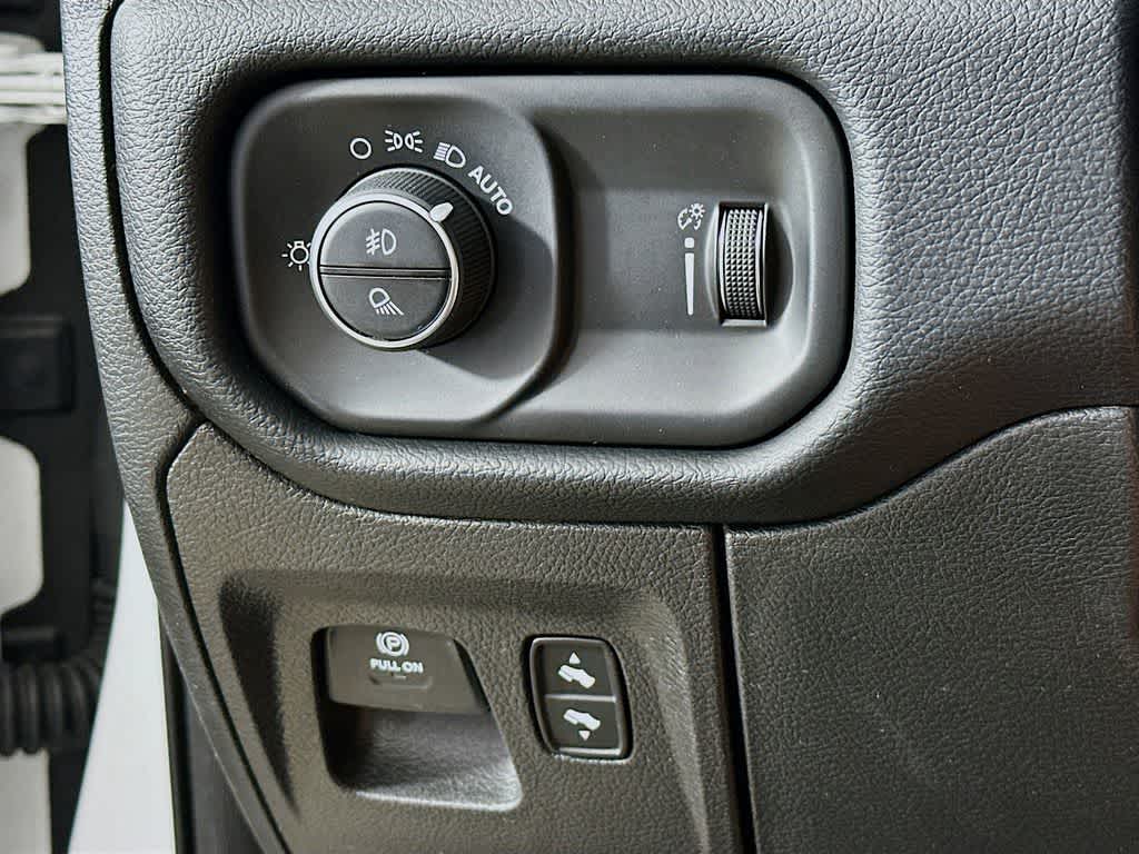 Thumbnail: 2020 RAM 1500 - 26