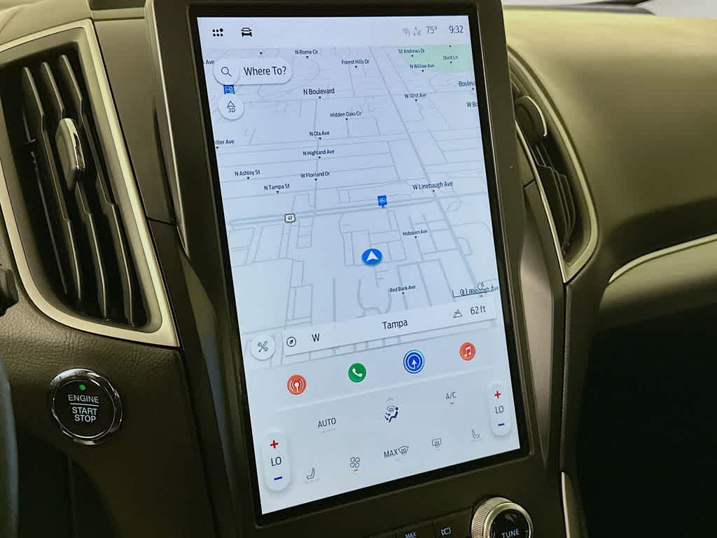 Thumbnail: 2022 Ford Edge - 28