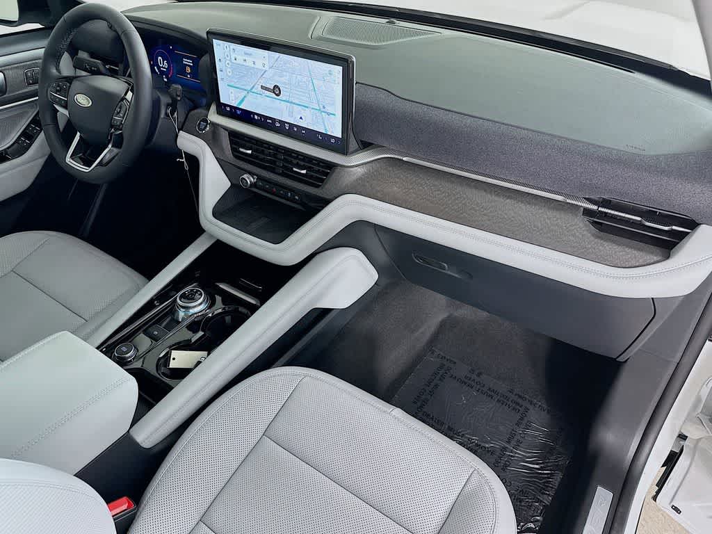 Thumbnail: 2025 Ford Explorer - 35