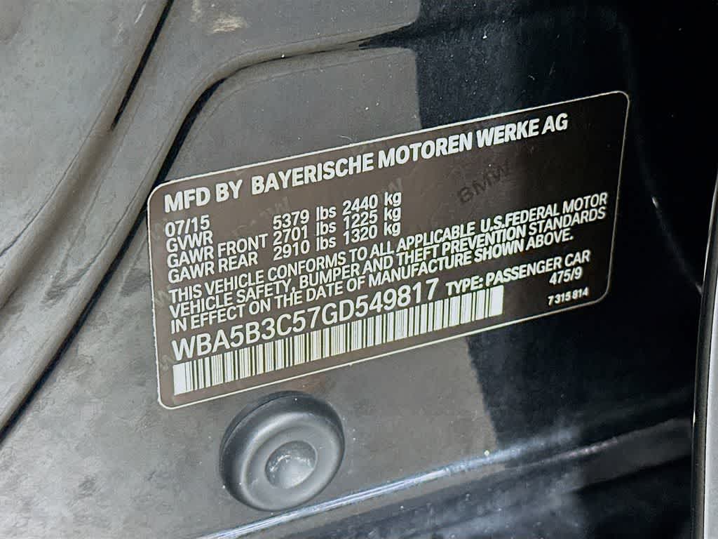 Thumbnail: 2016 BMW 5 Series - 23