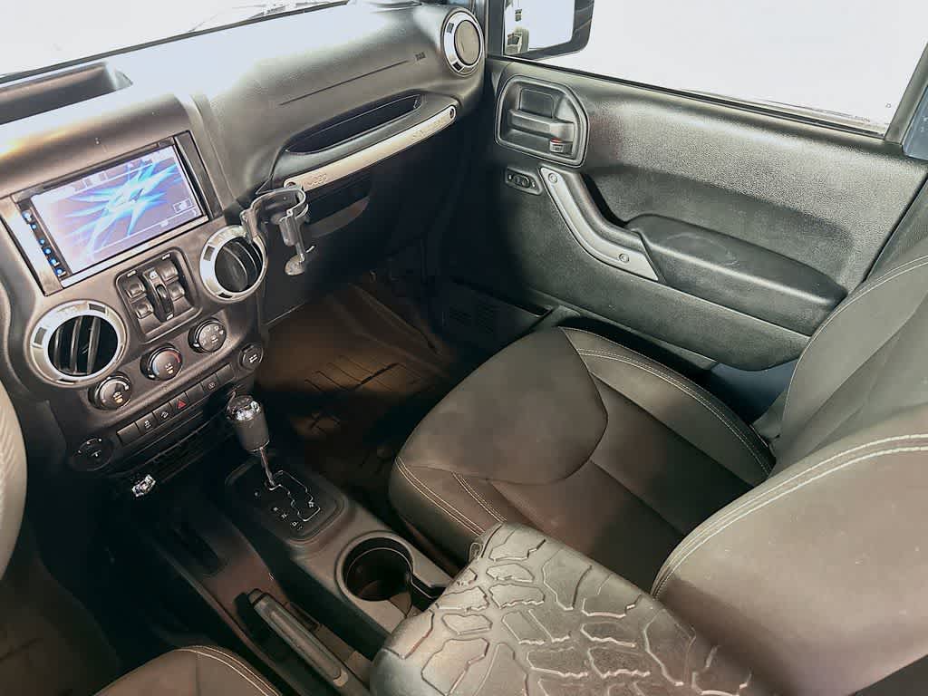 Thumbnail: 2016 Jeep Wrangler - 11
