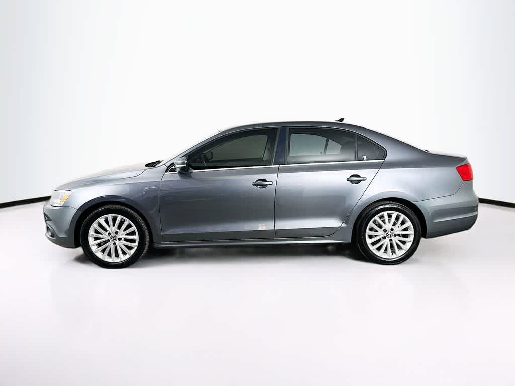 Thumbnail: 2014 Volkswagen Jetta - 3