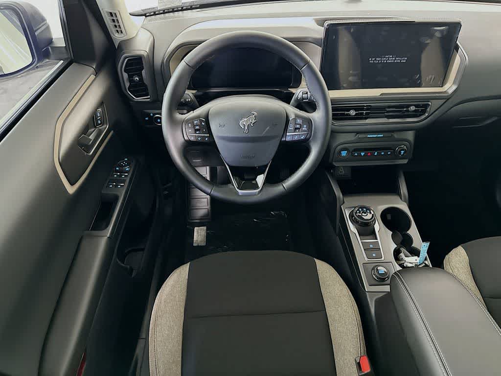 Thumbnail: 2025 Ford Bronco Sport - 10