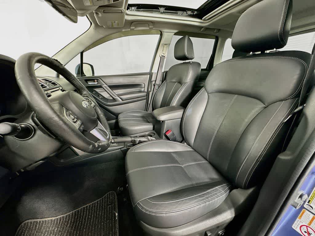 Thumbnail: 2017 Subaru Forester - 12