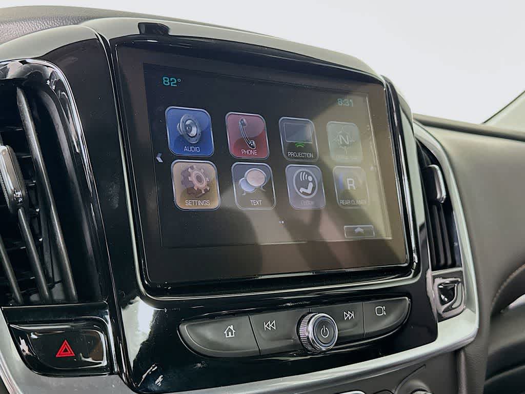 Thumbnail: 2019 Chevrolet Traverse - 17