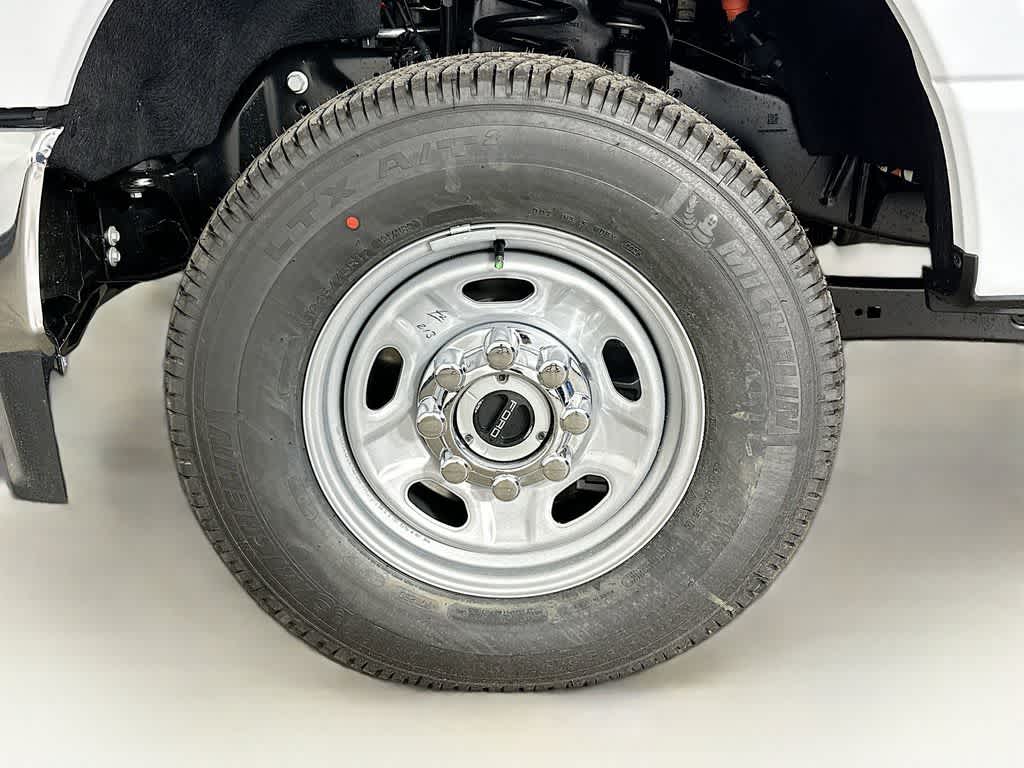 Thumbnail: 2026 Ford F-250 - 8