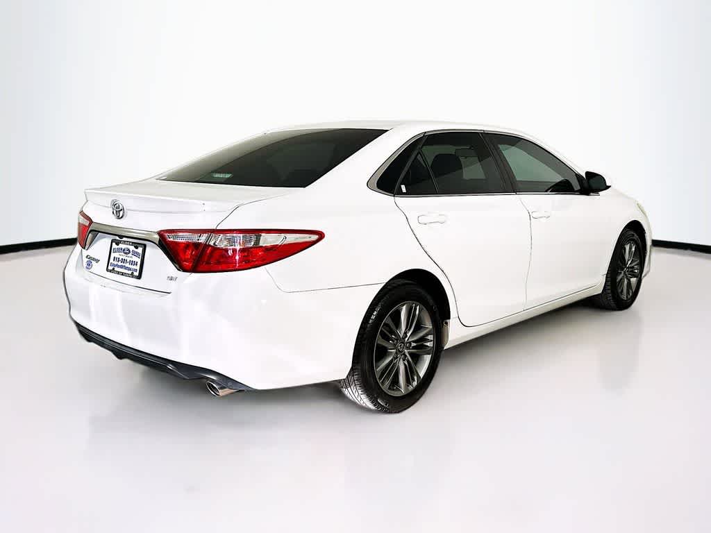 Thumbnail: 2017 Toyota Camry - 23