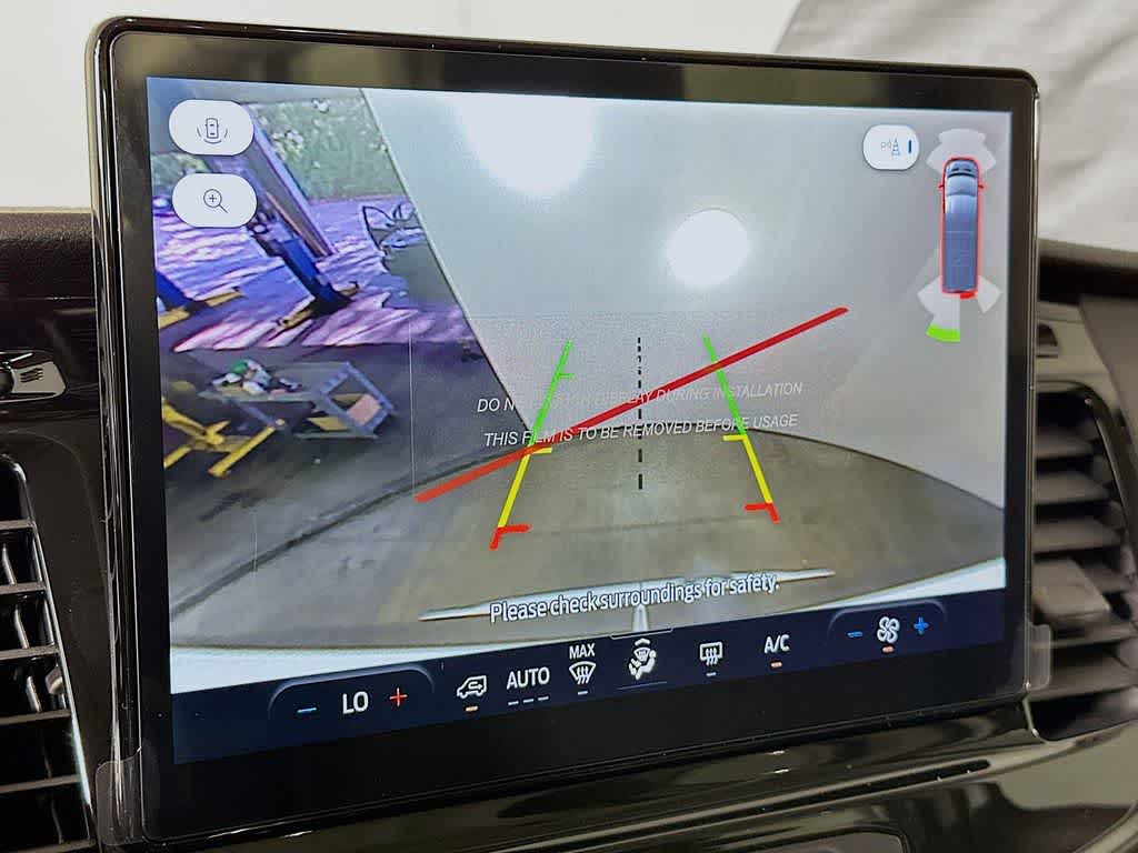 Thumbnail: 2025 Ford Econoline - 25