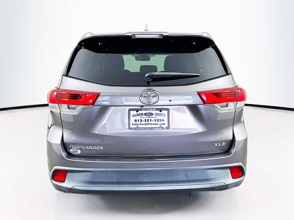 Thumbnail: 2017 Toyota Highlander - 5