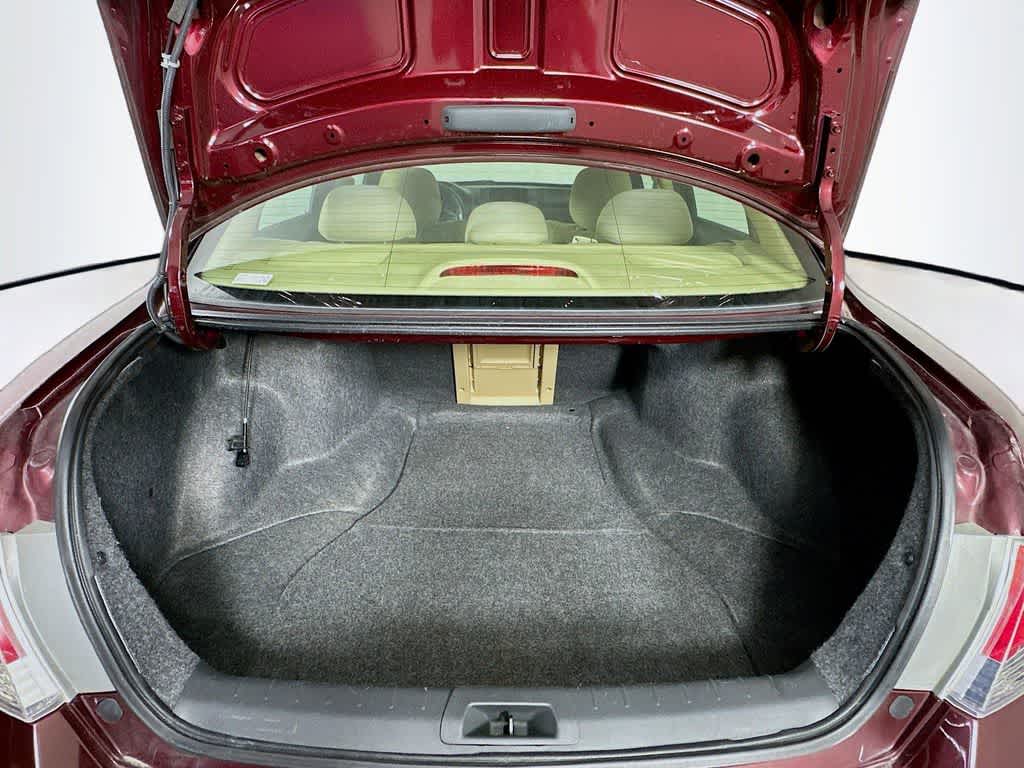 Thumbnail: 2011 Honda Accord - 20