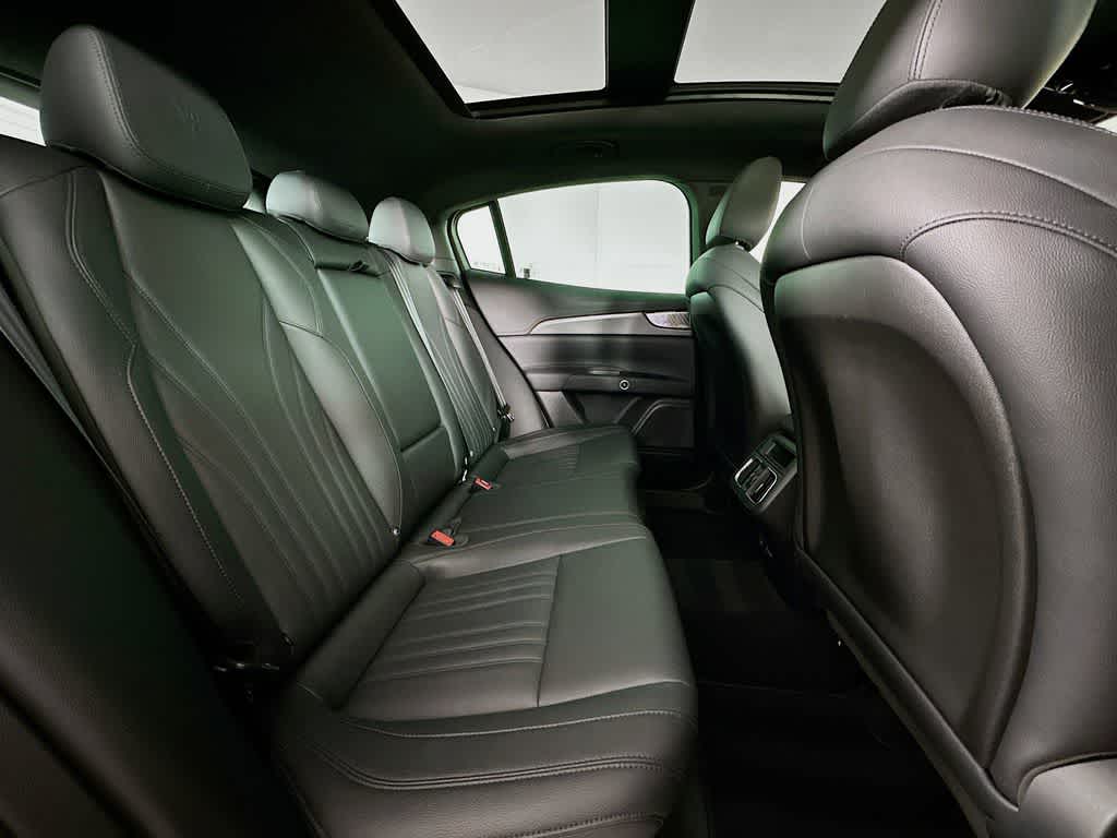 Thumbnail: 2023 Maserati Grecale - 32