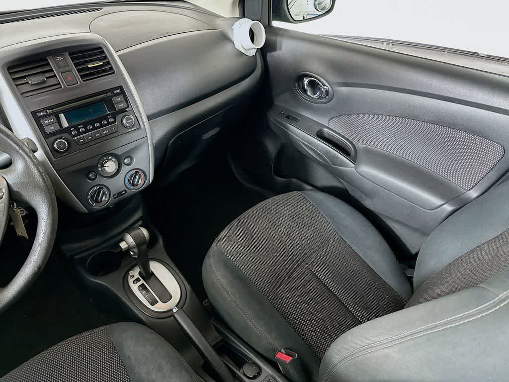 Thumbnail: 2015 Nissan Versa - 11
