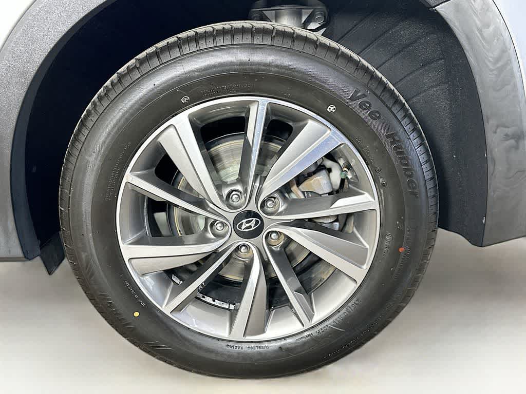 Thumbnail: 2020 Hyundai Santa Fe - 8