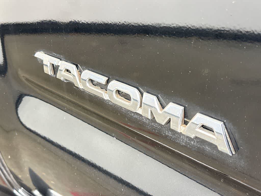 Thumbnail: 2014 Toyota Tacoma - 7