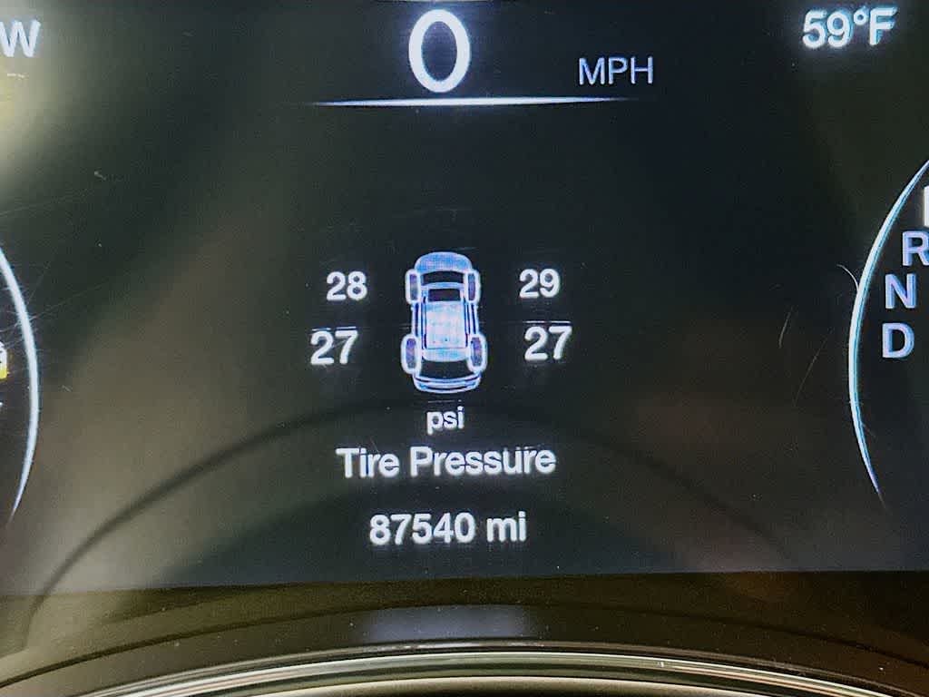 Thumbnail: 2021 Jeep Grand Cherokee - 20