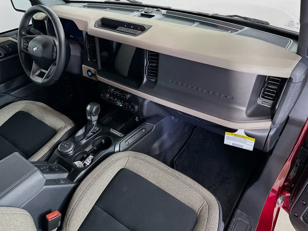 Thumbnail: 2025 Ford Bronco - 32