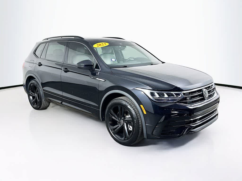 Thumbnail: 2023 Volkswagen Tiguan - 23