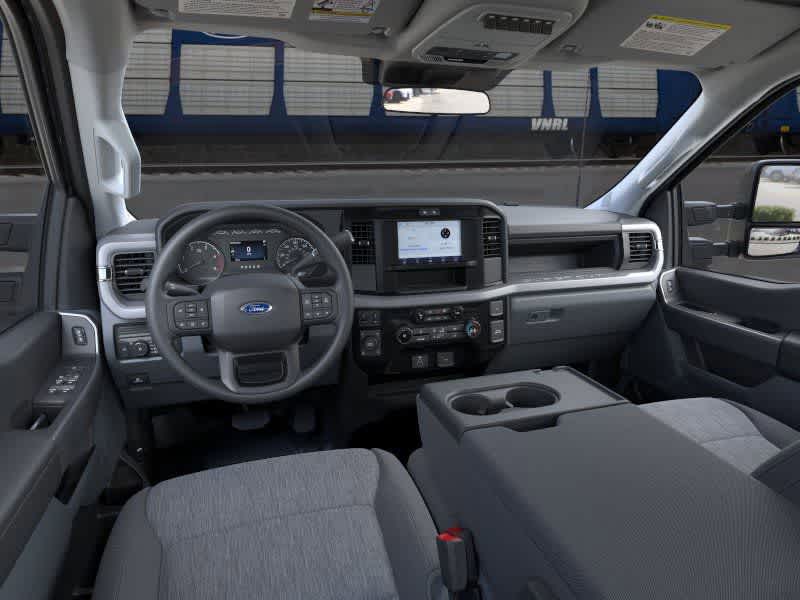 2025 Ford F-350  9