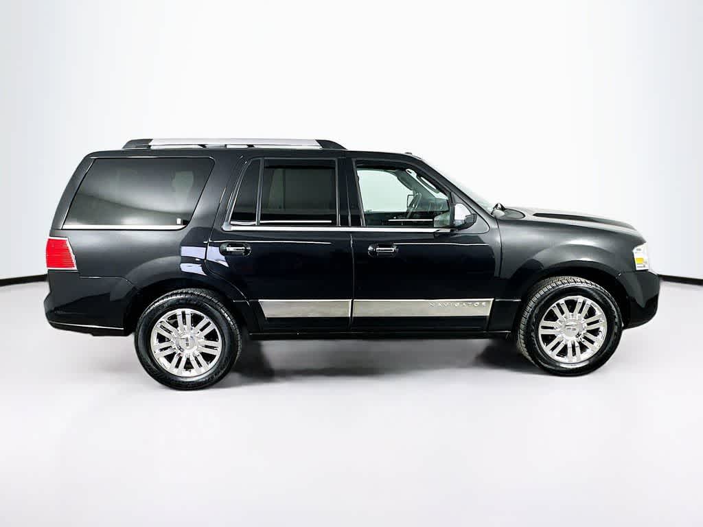 2010 Lincoln Navigator  26