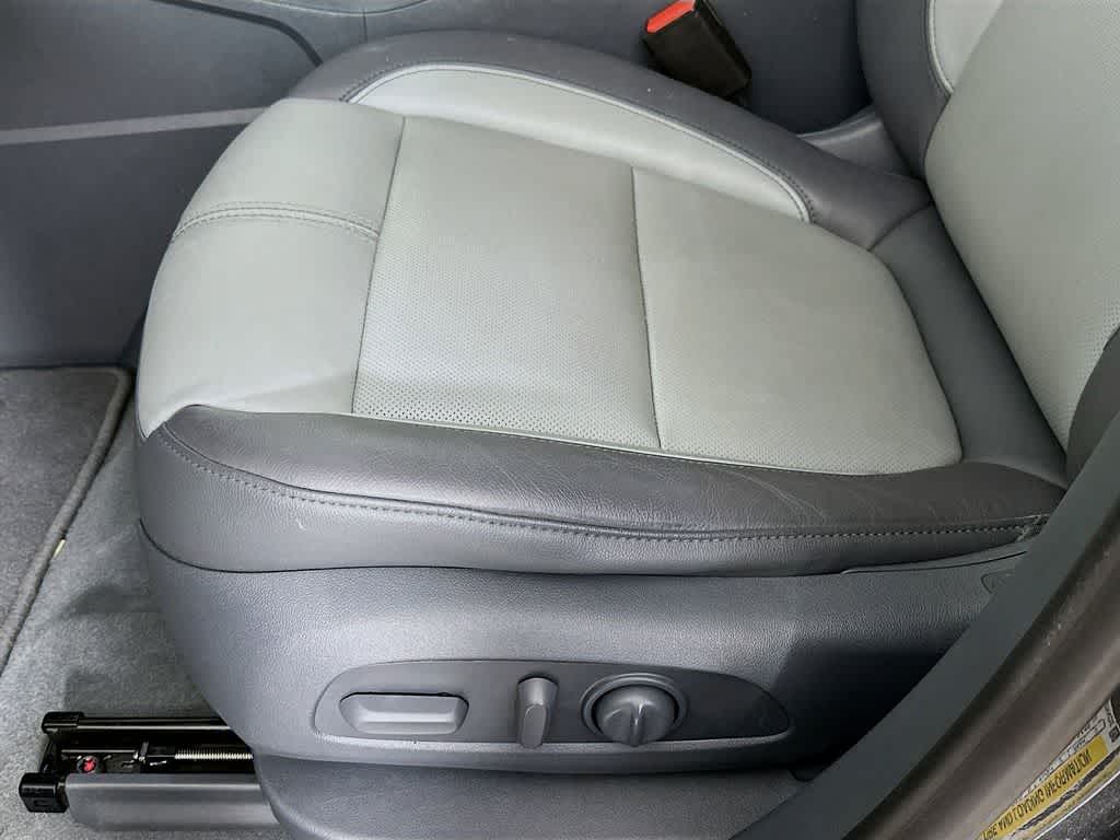 Thumbnail: 2020 Chevrolet Blazer - 31