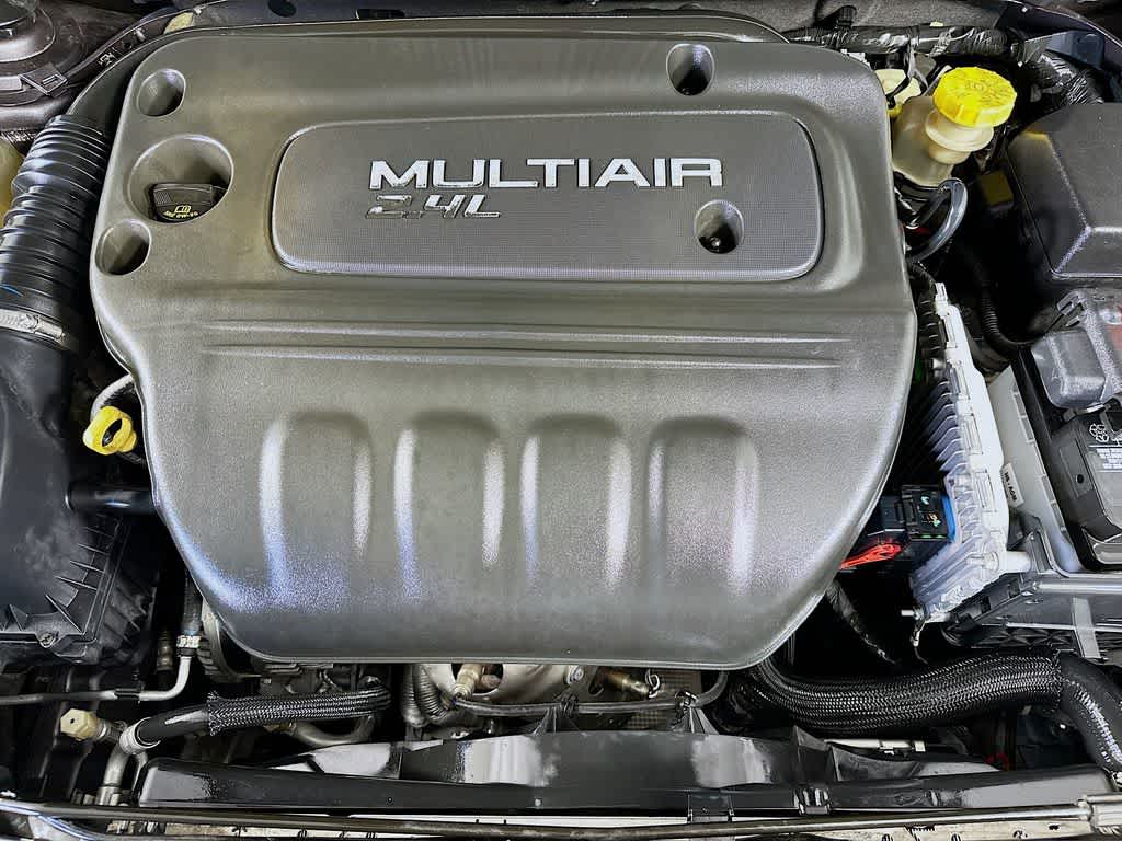 Thumbnail: 2016 Dodge Dart - 9