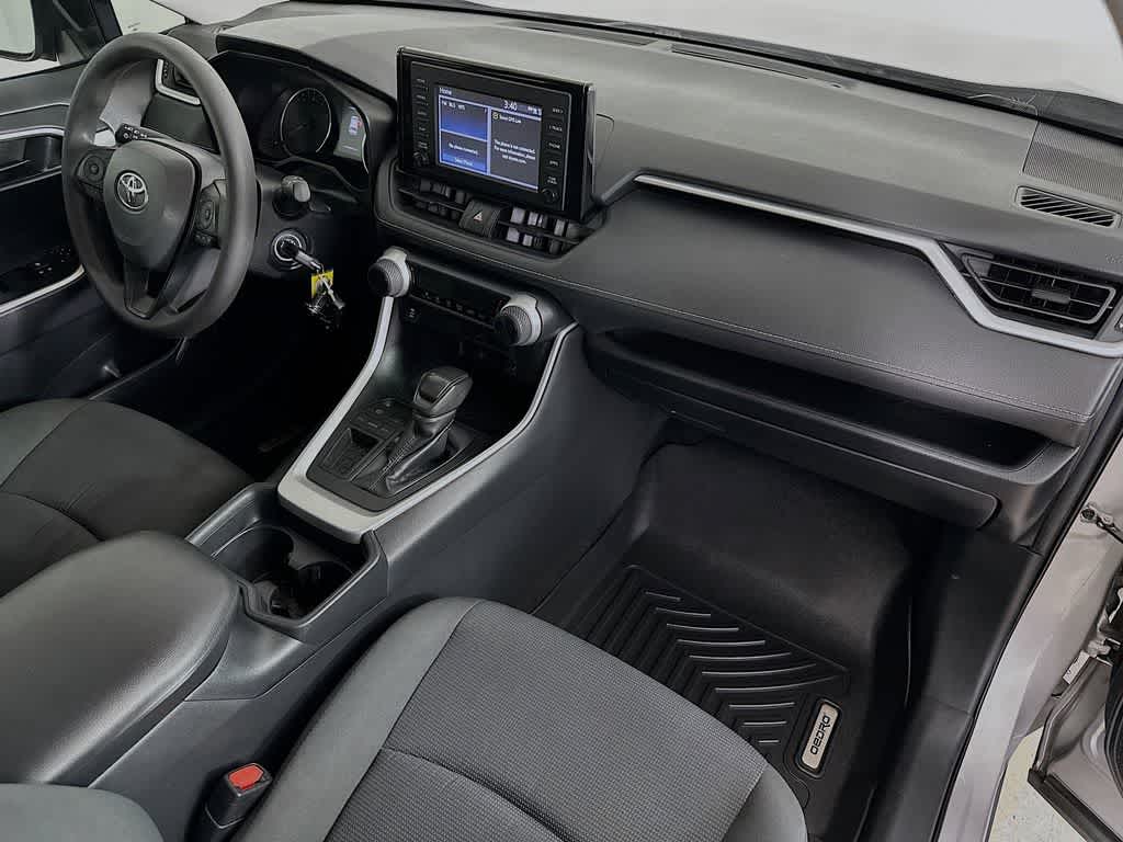 Thumbnail: 2019 Toyota RAV4 - 30
