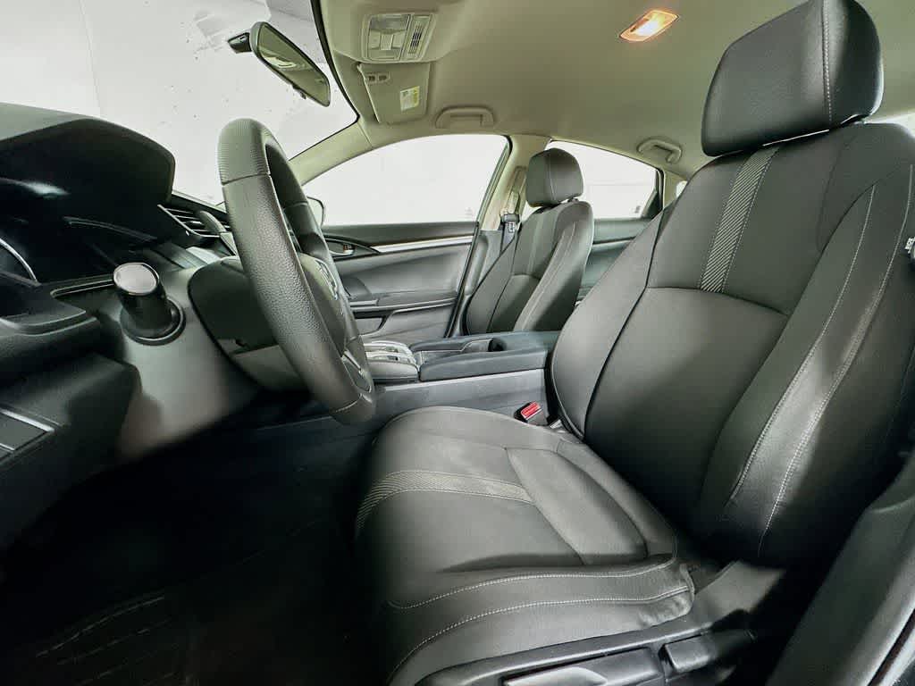 Thumbnail: 2016 Honda Civic - 12