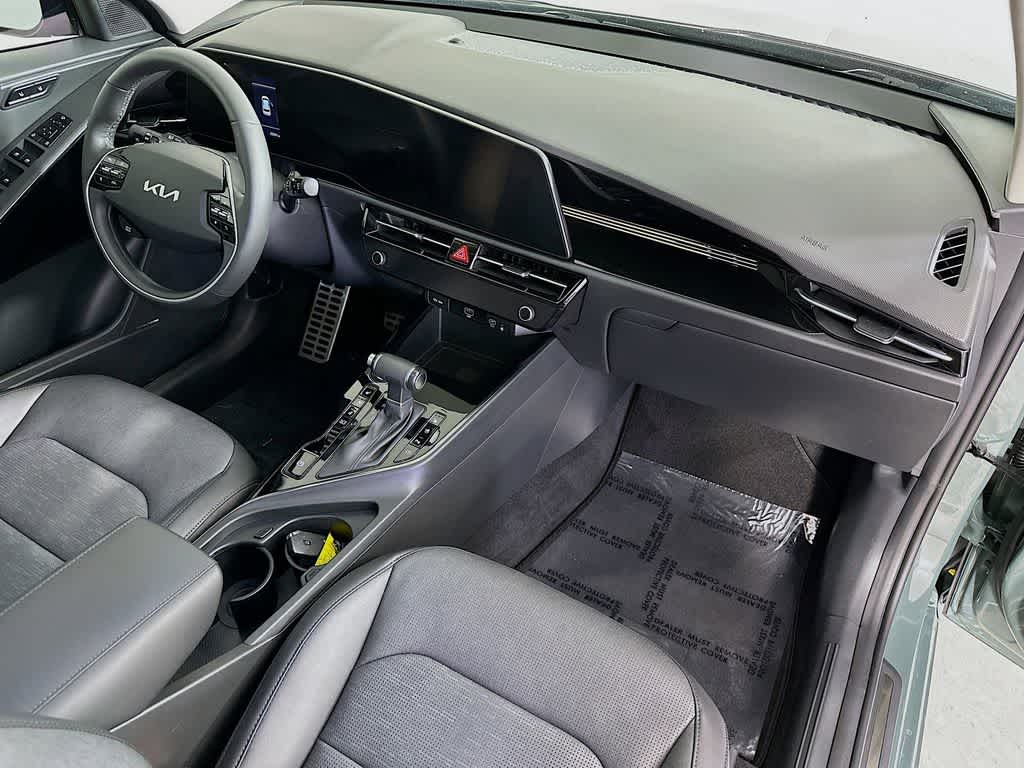 2023 Kia Niro SX Touring 34