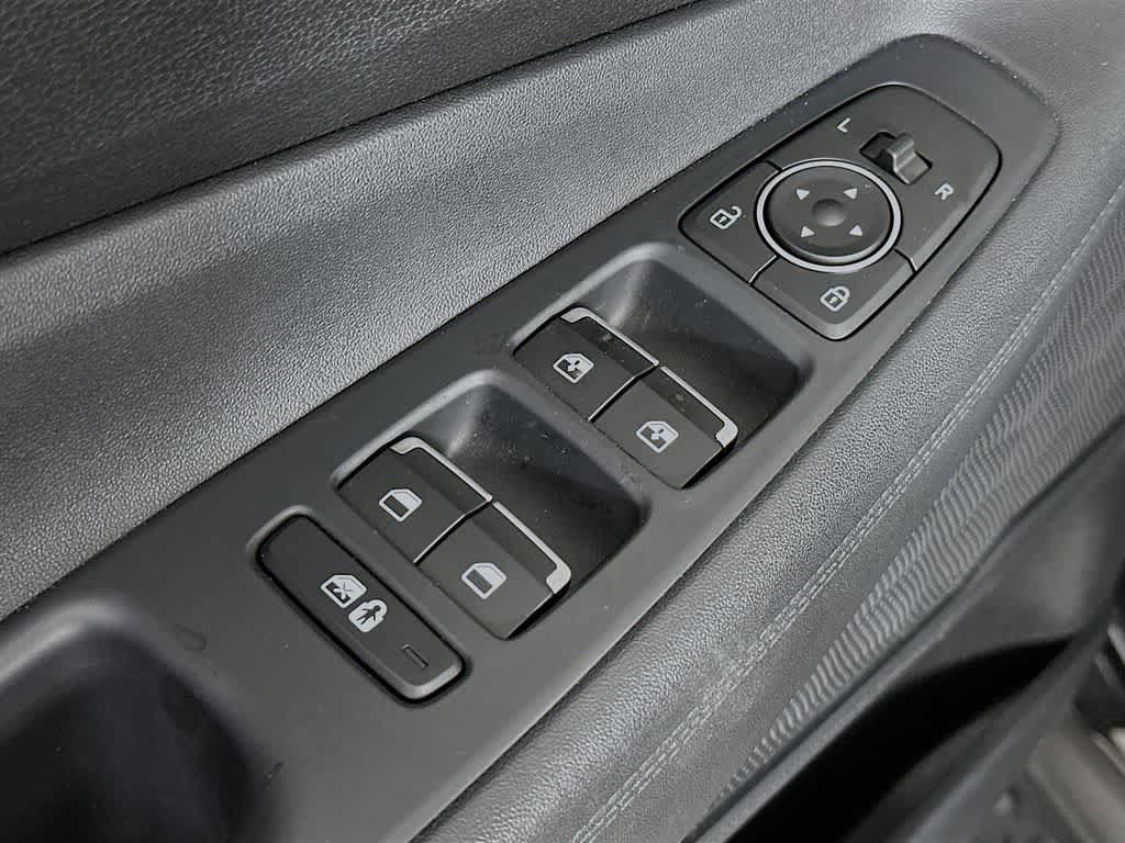 Thumbnail: 2023 Hyundai Santa Fe - 29