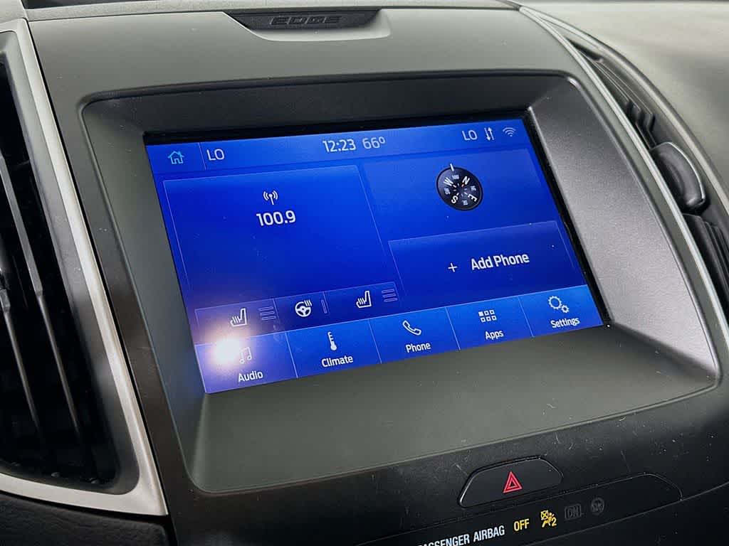 Thumbnail: 2020 Ford Edge - 17