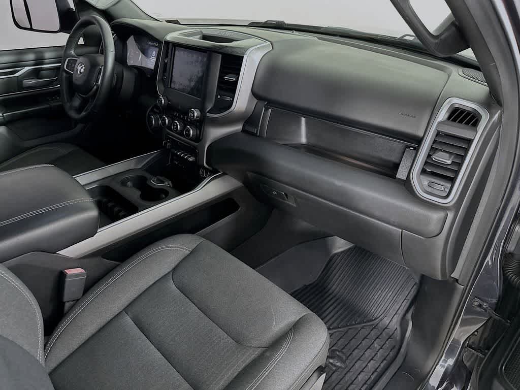 Thumbnail: 2019 RAM 1500 - 32