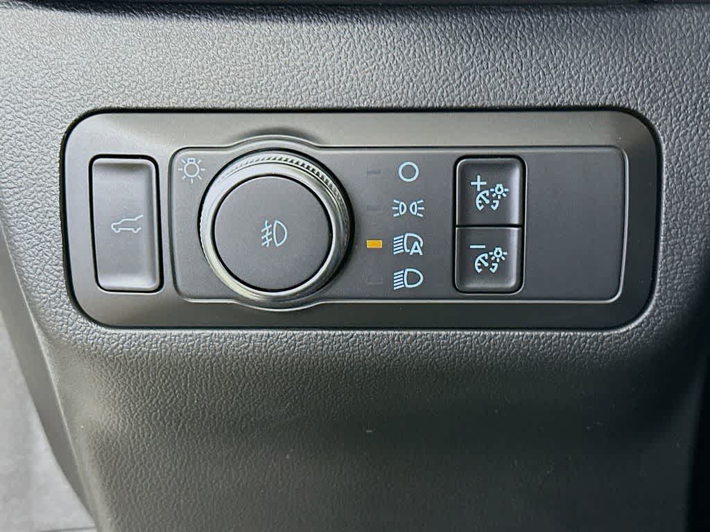 Thumbnail: 2021 Ford Escape - 27