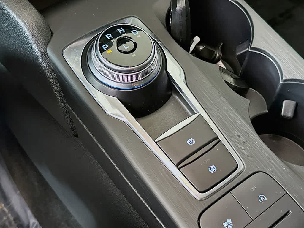 Thumbnail: 2021 Ford Escape - 19