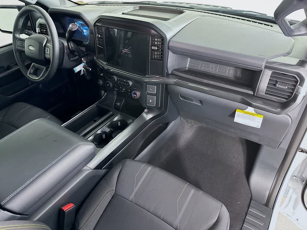 Thumbnail: 2025 Ford F-150 - 33