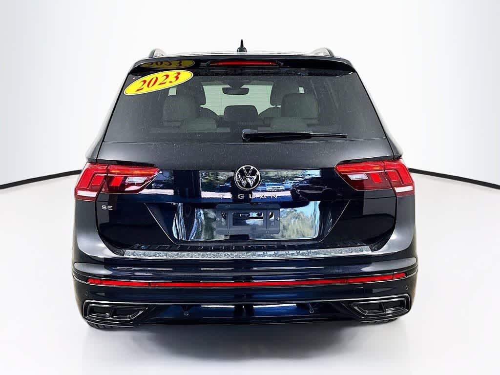 Thumbnail: 2023 Volkswagen Tiguan - 5