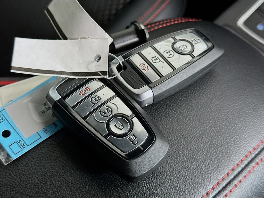 Thumbnail: 2025 Ford Escape - 21