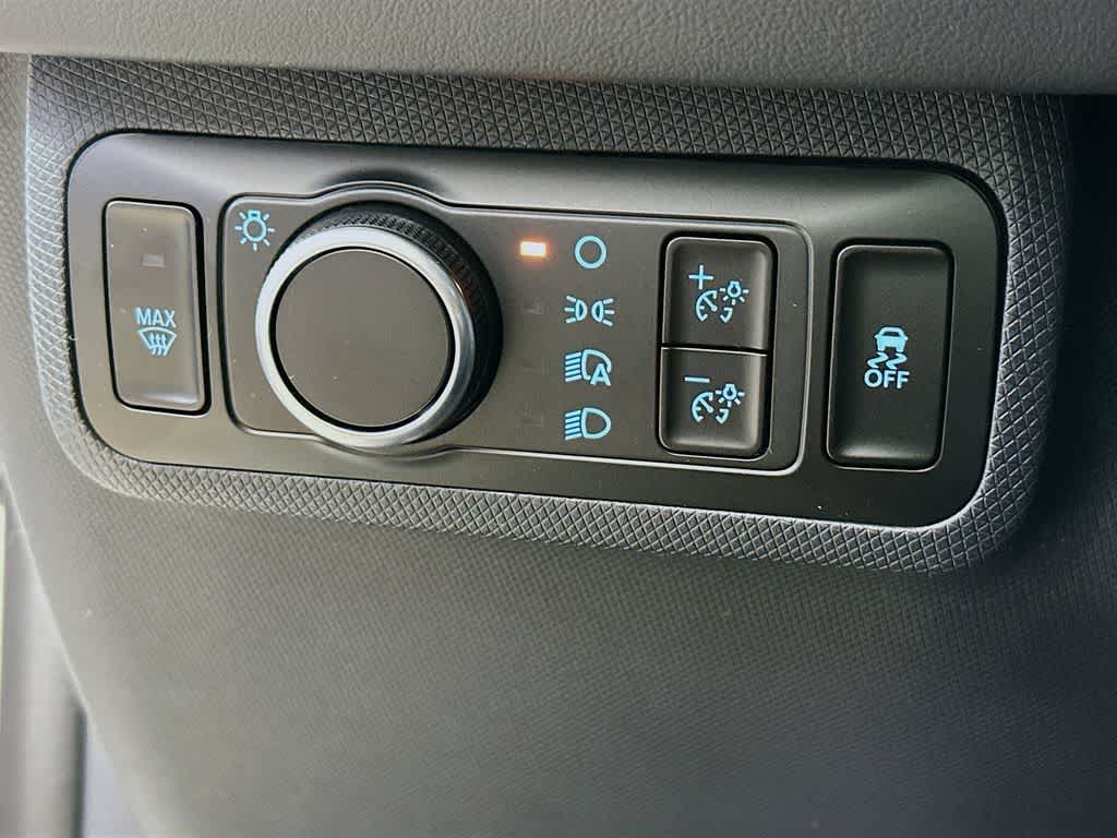 Thumbnail: 2025 Ford Mustang Mach-E - 25