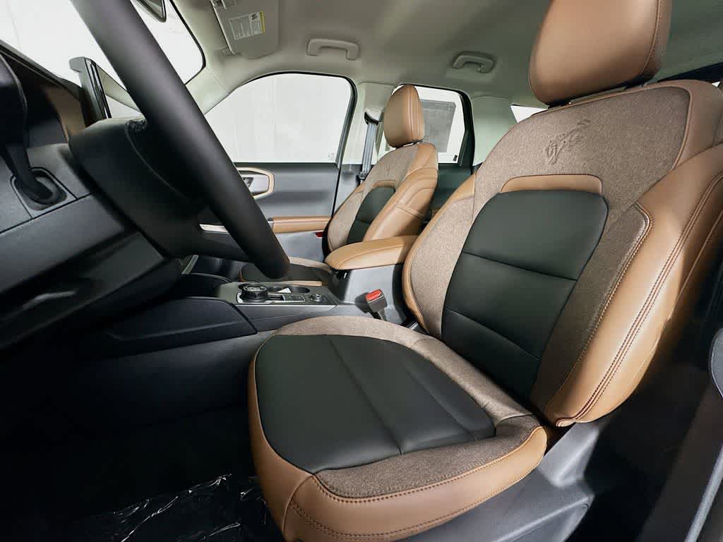 Thumbnail: 2025 Ford Bronco Sport - 12