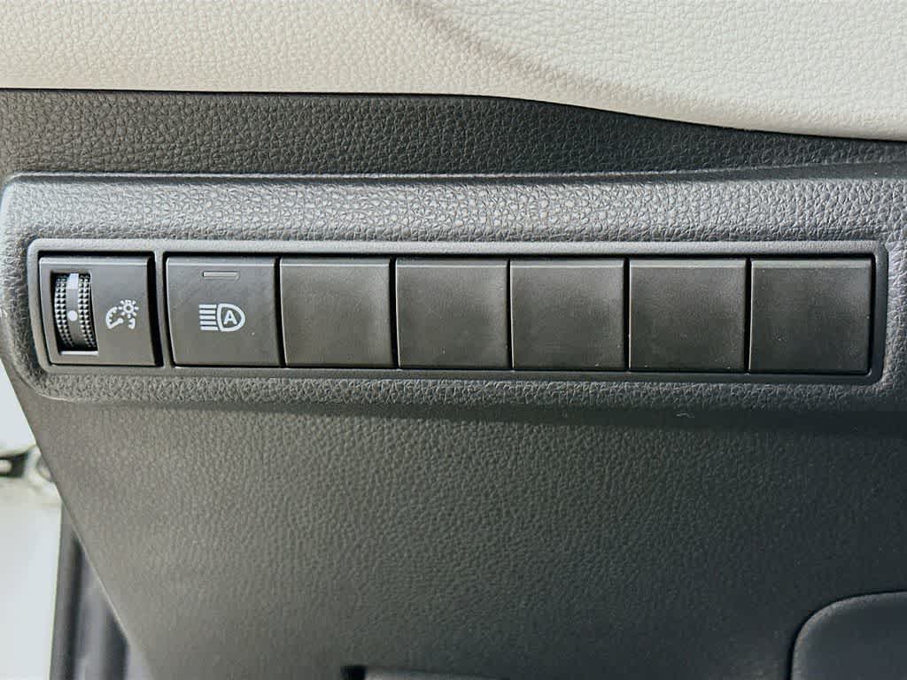 Thumbnail: 2023 Toyota Corolla - 26