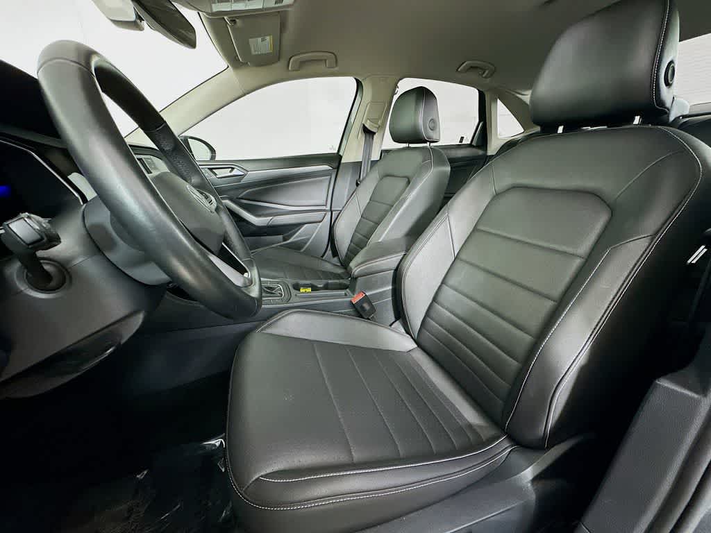 Thumbnail: 2024 Volkswagen Jetta - 12